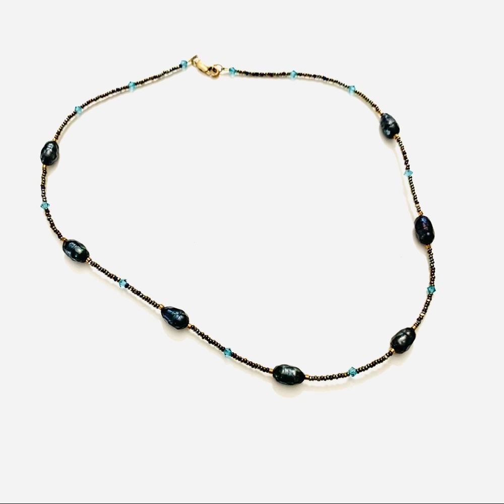 HANDCRAFT Pearl and Glass Beaded Choker Necklace
